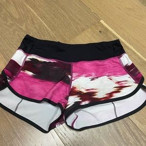 Size 4 Lululemon Shorts